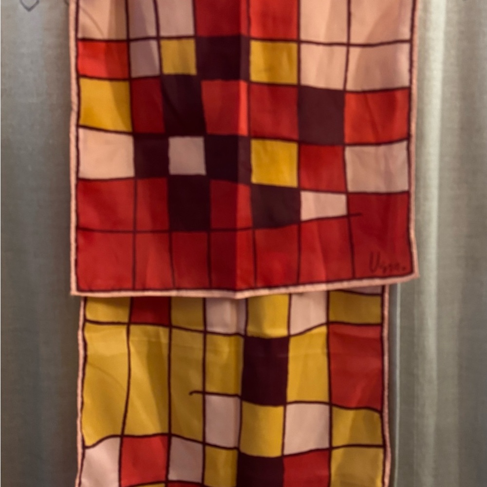 Vera Neumann Geometrical Grid Pattern Polyester S… - image 1